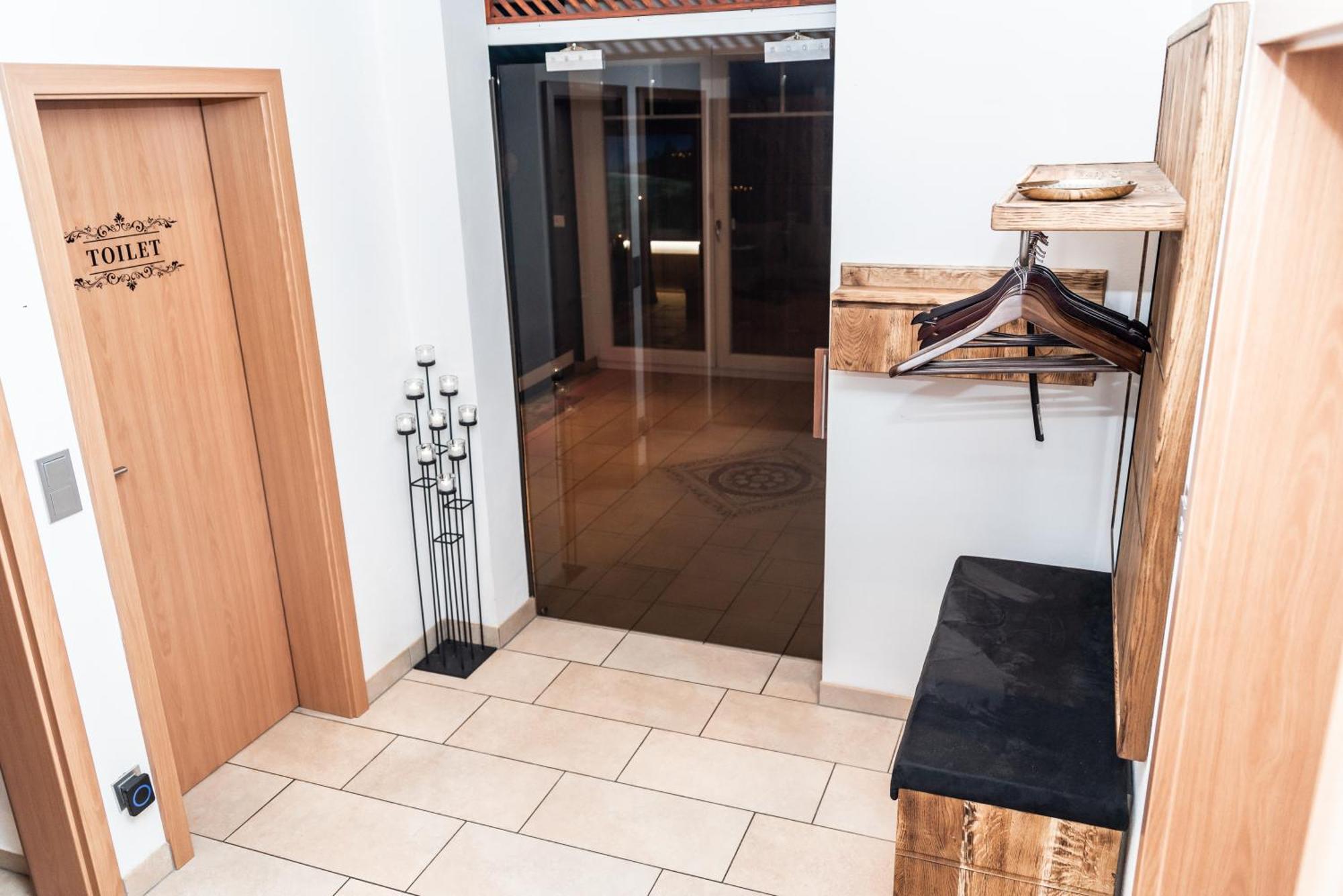 5 Sterne Centurion Ferienhaus Villa 2 Pools 86 Zoll Tv Aldersbach Eksteriør bilde