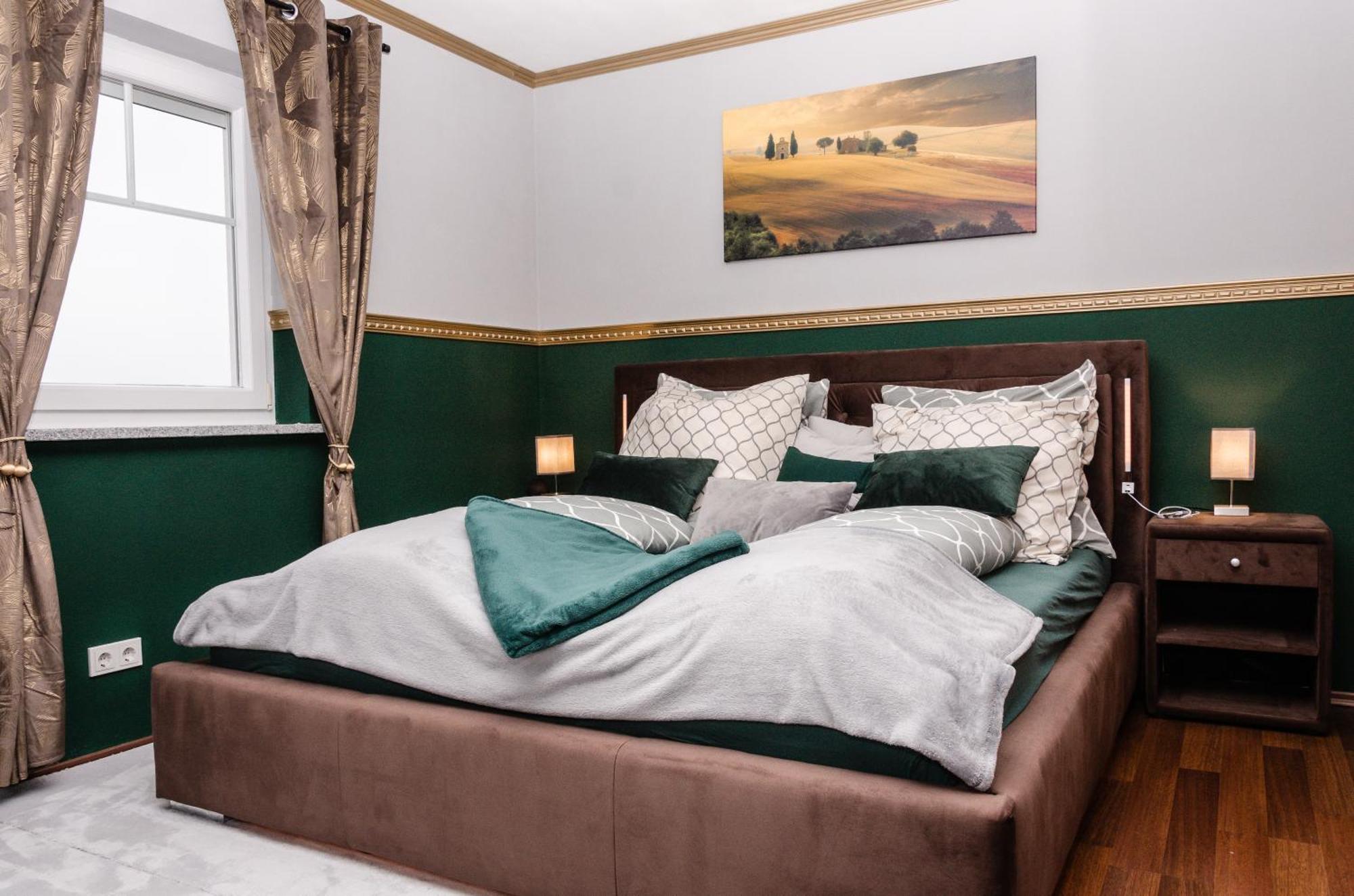 5 Sterne Centurion Ferienhaus Villa 2 Pools 86 Zoll Tv Aldersbach Eksteriør bilde
